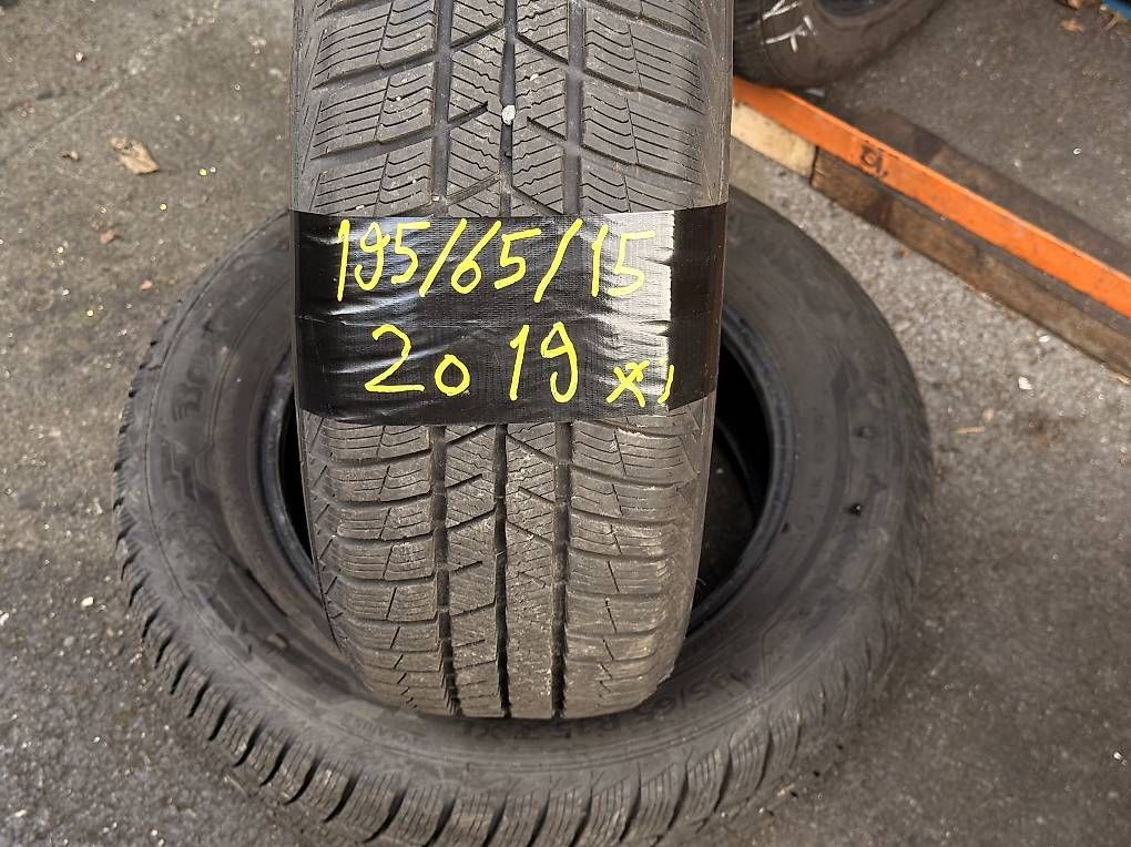 Pneumatici & Ruote complete: 2 Winterreifen 195/ 65 / 15   – Usato da Udligenswil venduto da Sch2s