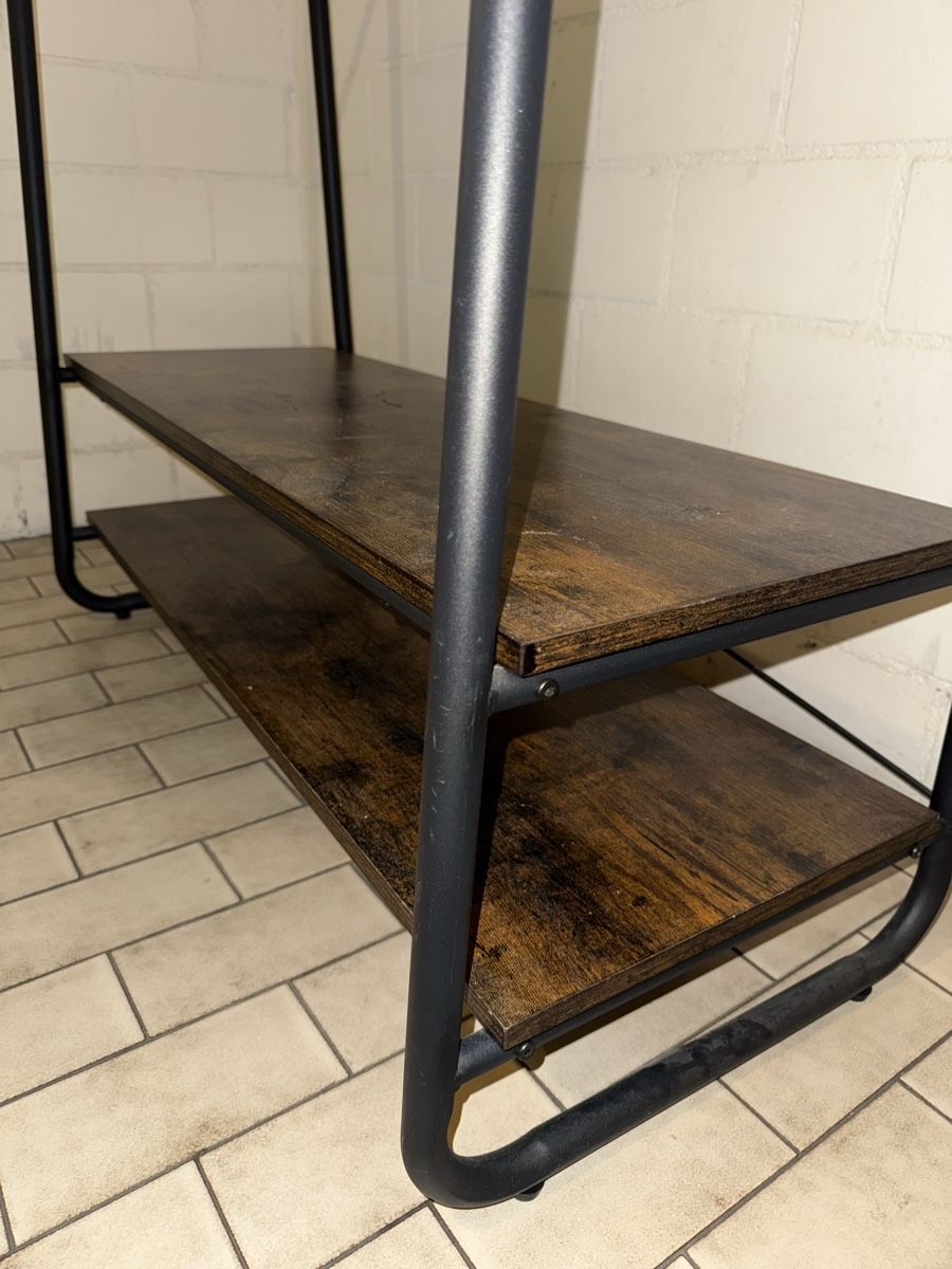 Guardaroba: Kleiderständer schwarz/Holzoptik – Nuovo (secondo la descrizione) da Watt venduto da lou_m5tq 2