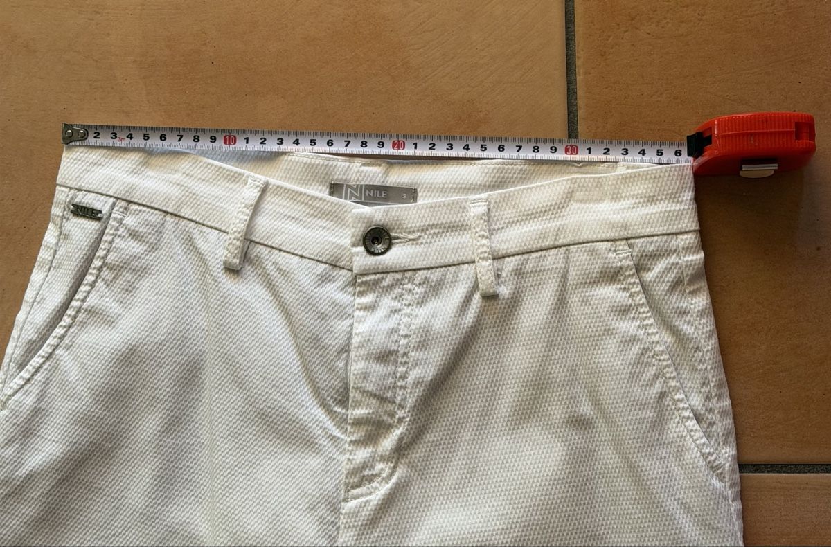 Nile Pantaloni: NILE Baumwoll Hose Gr 38 weiss – Usato da Bonstetten venduto da norisknofun123 2