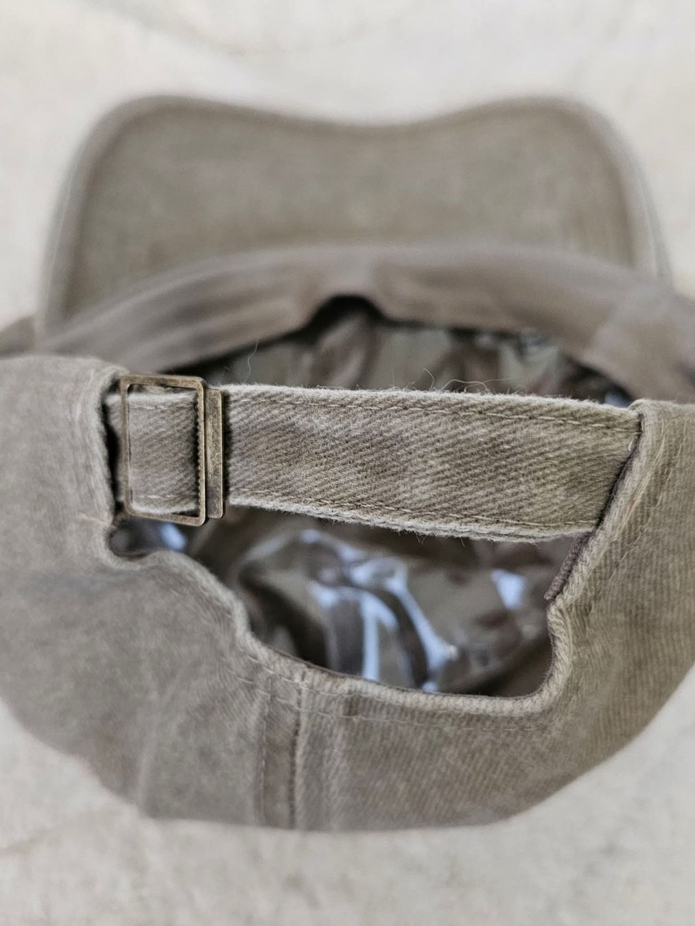 Copricapi, berretti & cappellini: Cap mit Katzenmotiv verstellbar neu – Nuovo (secondo la descrizione) da Grosshöchstetten venduto da Chaotik-Reptil 1