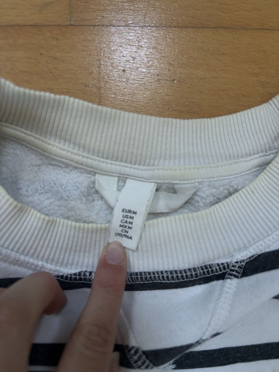 H&M Pulls & Sweat-shirts: Gestreifter Pullover, Gr. M – Neuf (Voir description) à Ehrendingen par can_n7gv 5
