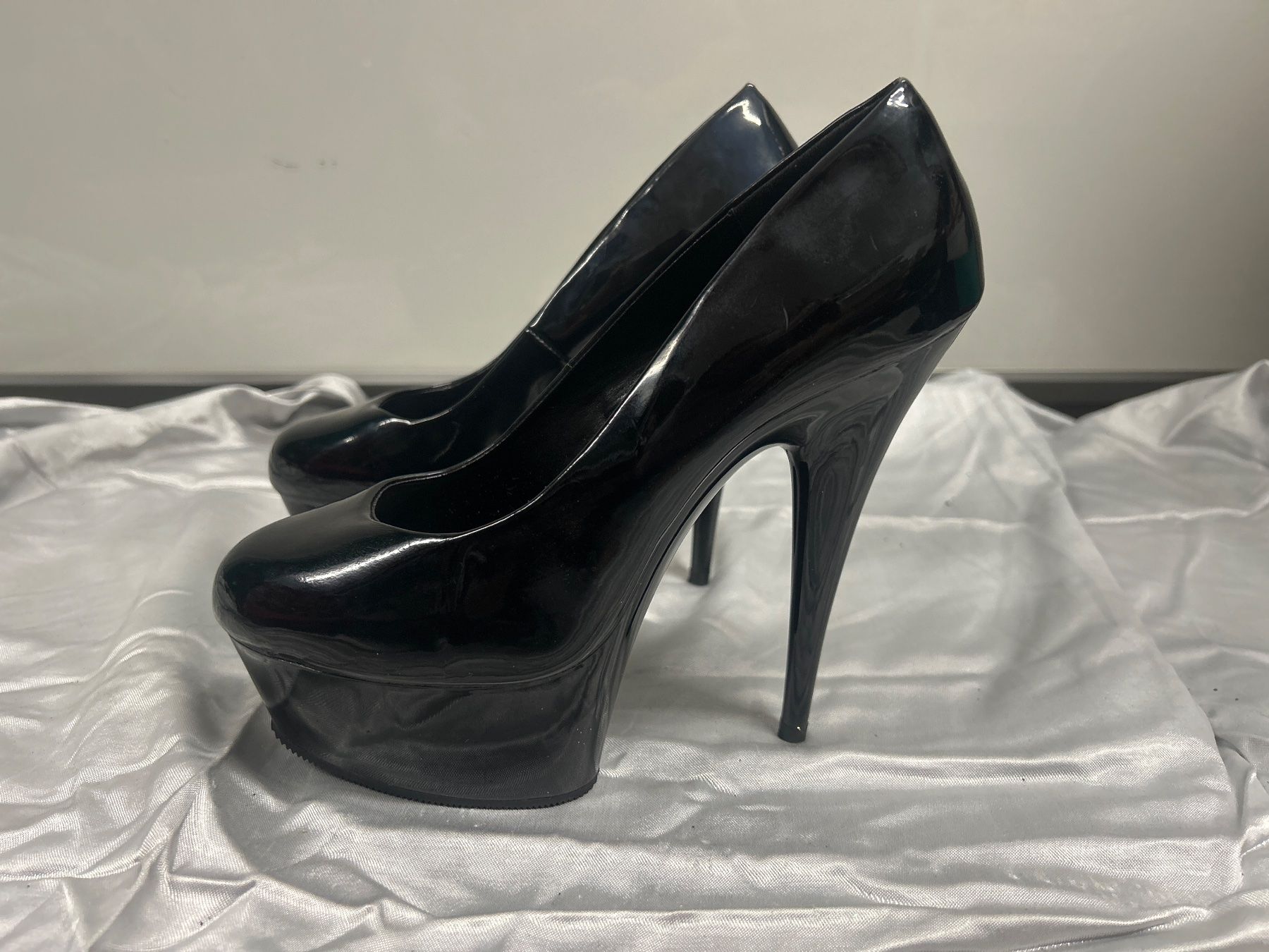 Scarpe da donna: Pleaser Heels Pumps Gr 39 NEU – Nuovo e nell'imballaggio originale da Regensdorf venduto da Spyke55 3