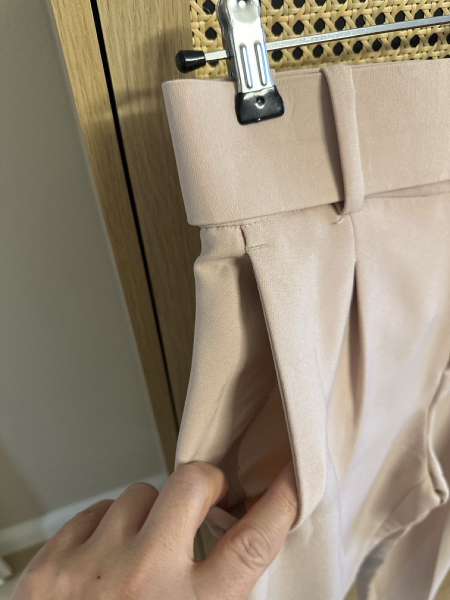 Zara Pantalons: Hose mit Gürtel Gr S – D'occasion à Volketswil par Sina008 2