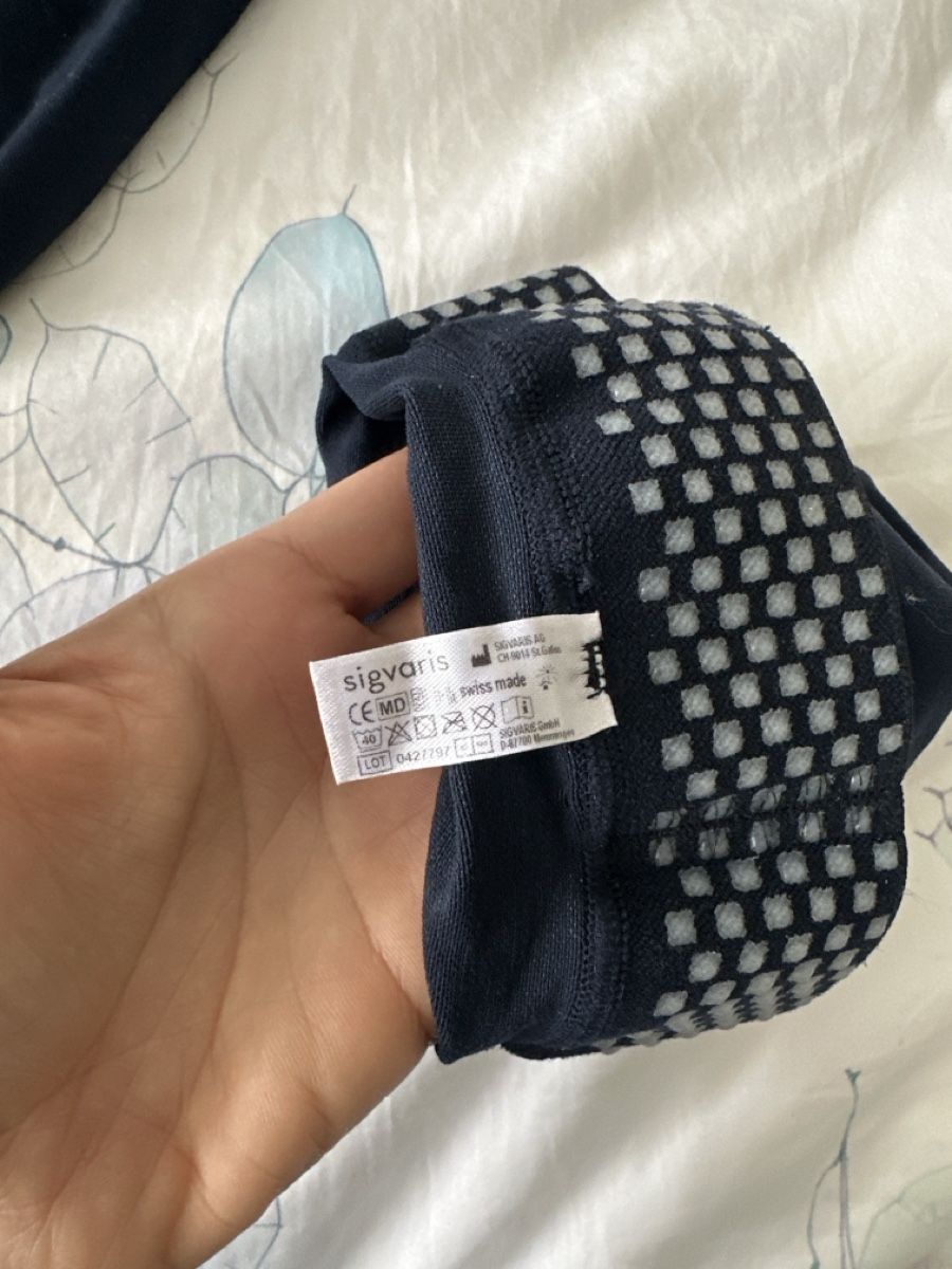 Sigvaris Calze & Collant: Sigvaris Kompressionsstrümpfe – Usato da Ormalingen venduto da nude.knits 1