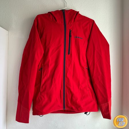 Patagonia Levitation Jacke Men Gr. S