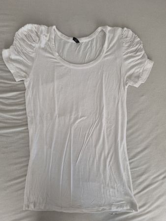 Weisses T-Shirt "Amisu" (Gr. 40)