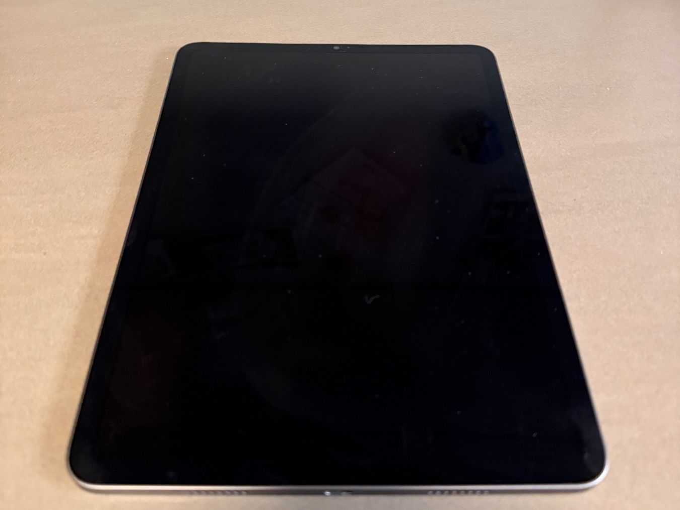 Apple Tablet PC: iPad Pro 11" (3.Gen) – Usato da Geroldswil venduto da beni.esposito 1