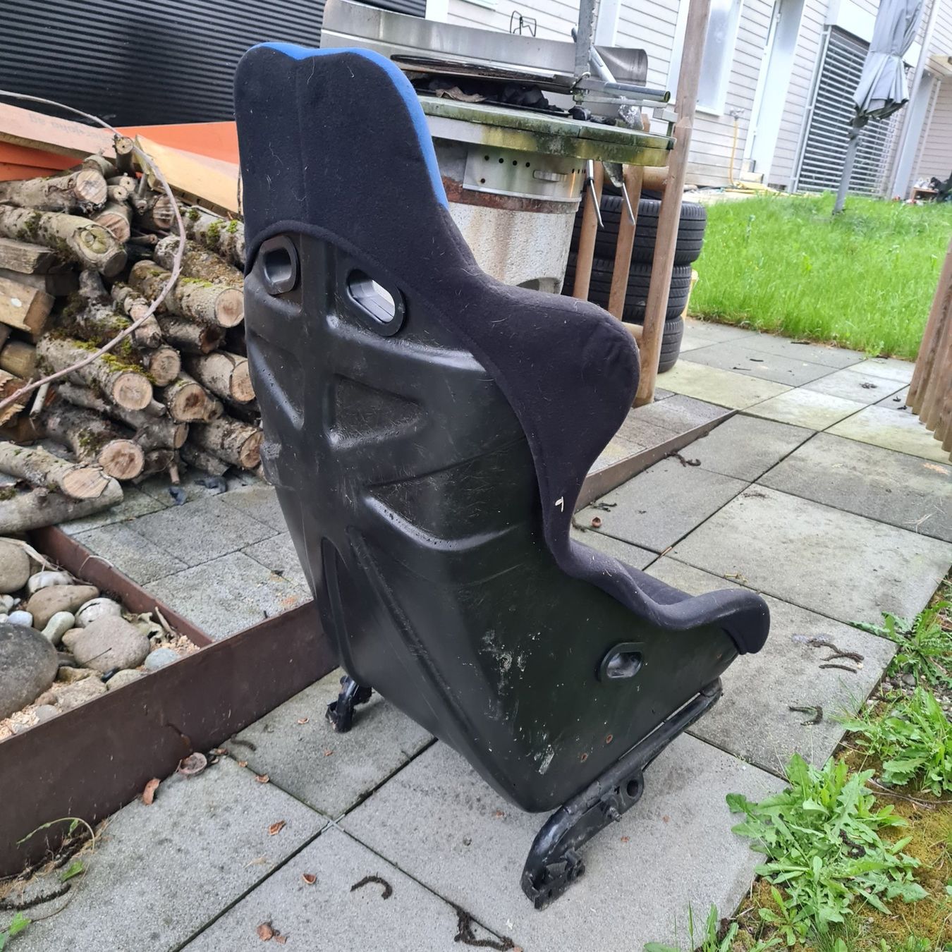 Seggiolini per auto: Schalensitz / Siège baquet – Usato da Chexbres venduto da Sciroccoelho 1