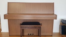 Klavier Fazer Nr. 51687, Bj 1981, Mod. 104, Nussbaum