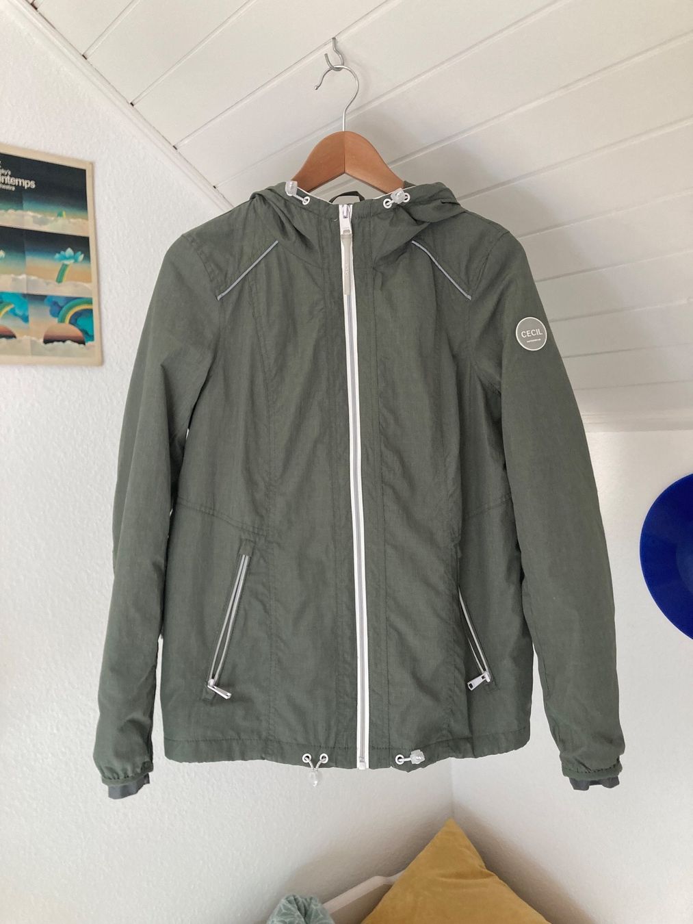 Cecil Jacken: Veste Cecil outerwear gris-vert XS – Gebraucht aus Epalinges von 7h48k