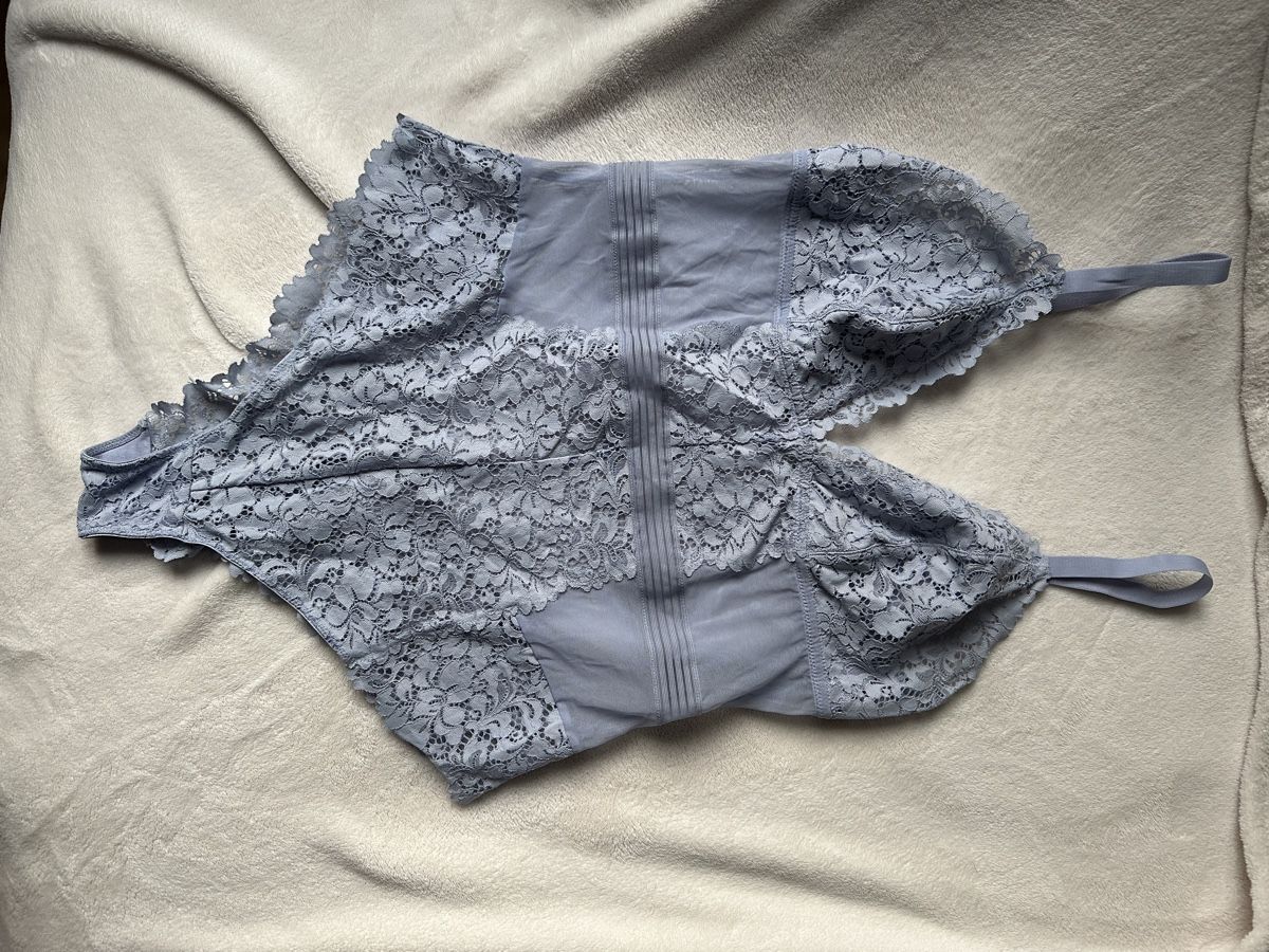 H&M Altra biancheria intima: Body mit Spitze, Gr. L – Usato da Altdorf UR venduto da 3beeri