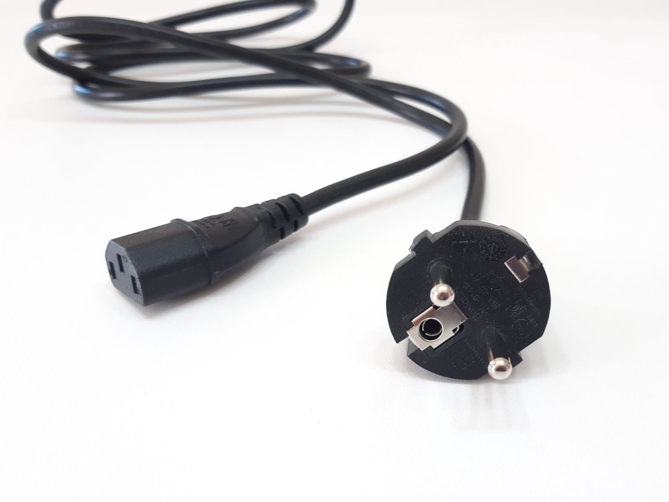 Kabel: Stromkabel  - Câble d'alimentation – Neu (gemäss Beschreibung) aus Savagnier von Marderuth