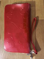 Rote Clutch, Handtasche mit Herzen Top Zustand!