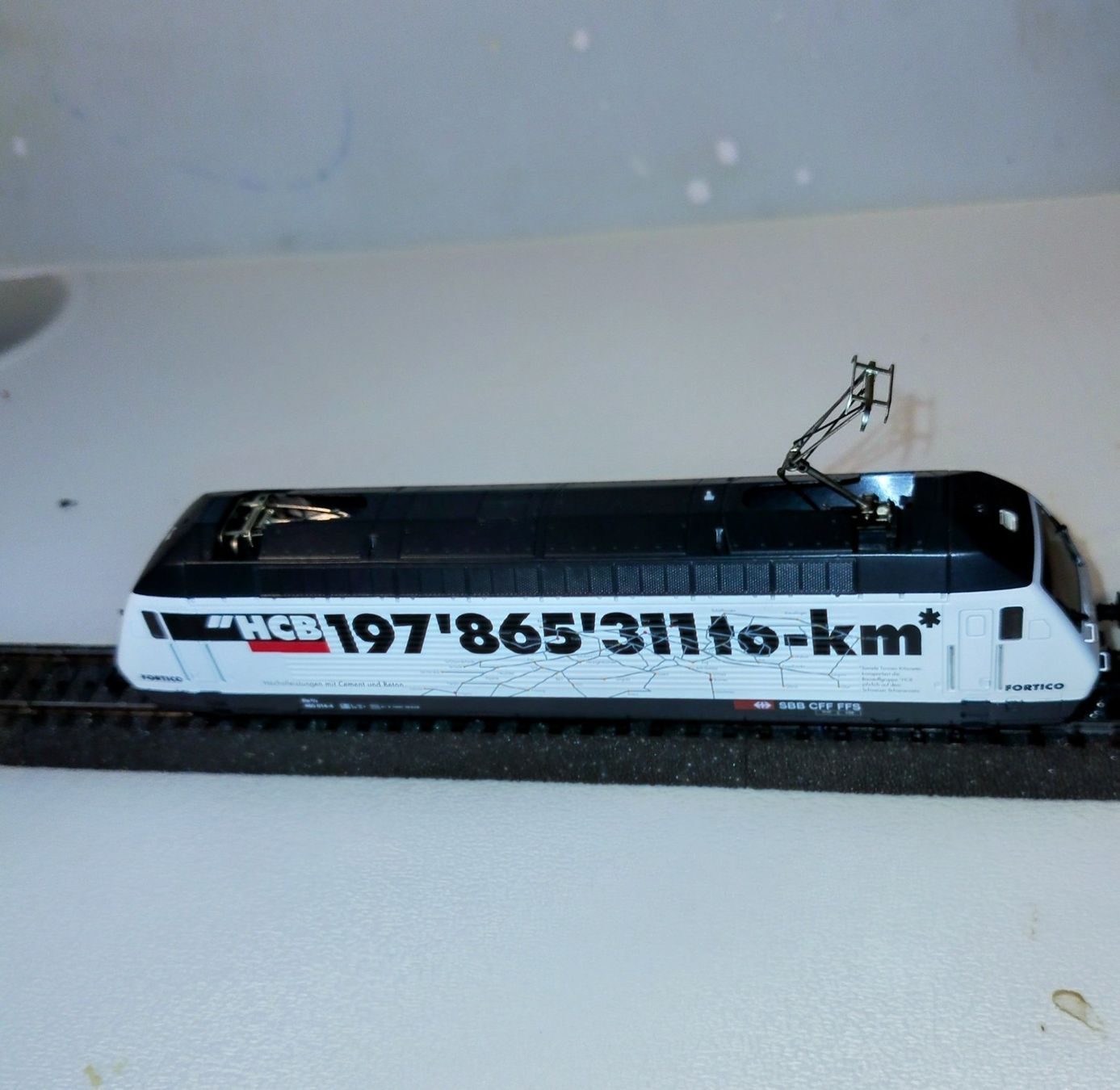 Hag Trains électriques: Re460 Holcim Werbelok Neuwertig – Neuf (Voir description) à Rafz par Puma059 2