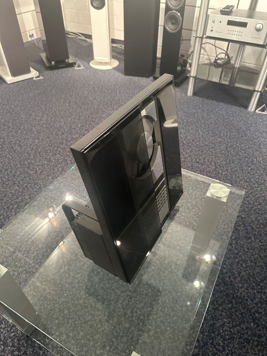 Bang & Olufsen Sistemi audio & multimediali: Bang & Olufsen BeoCenter 2300 – Difettoso da Aarau venduto da Bollaar 1