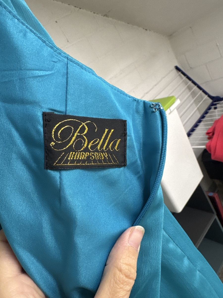 Vestiti: Cocktailkleid türkis 36 – Nuovo (secondo la descrizione) da Dättwil AG venduto da Zorica_1 2