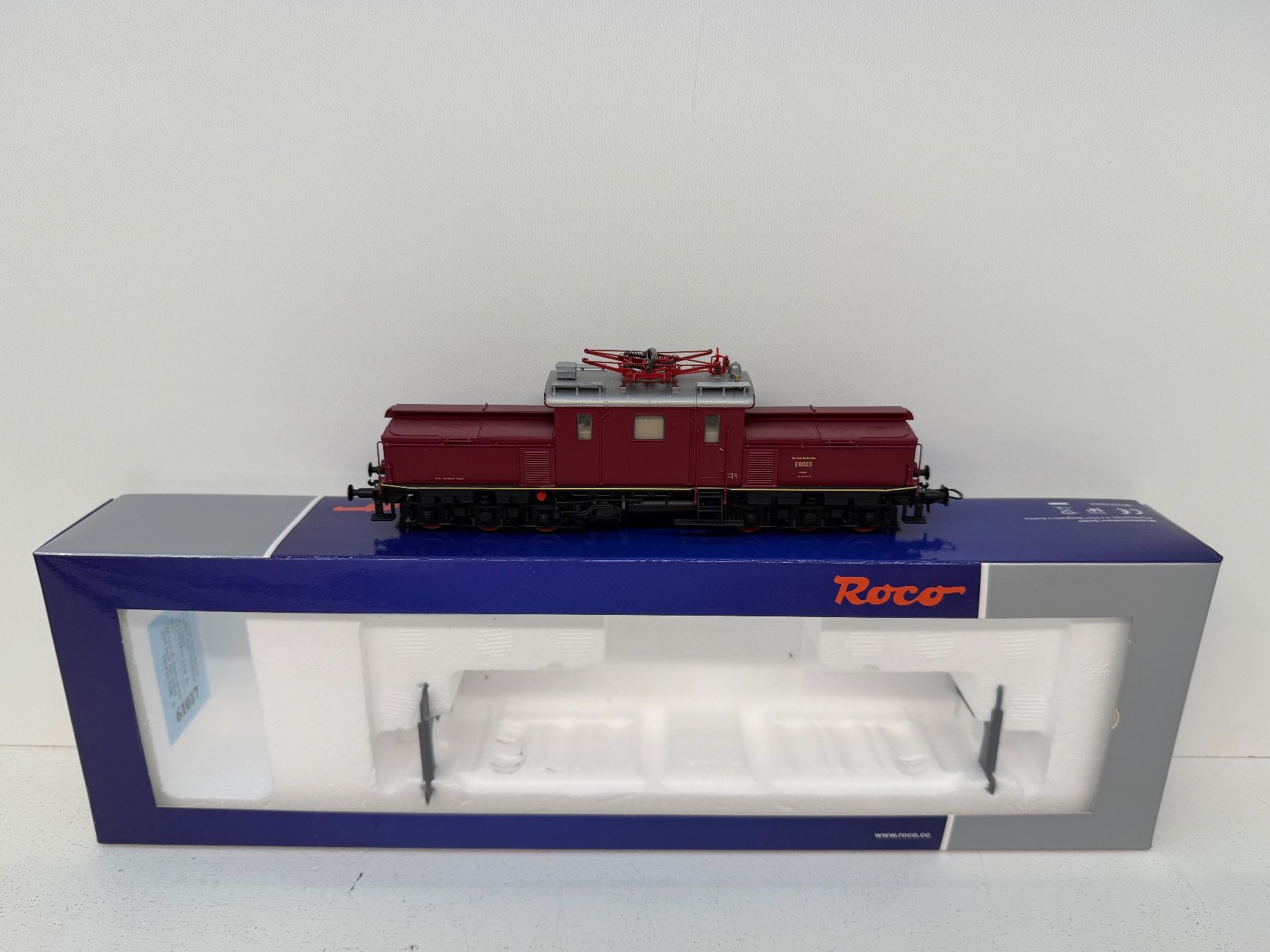 Roco Modellini di ferrovie: Roco Lokomotive 78655 E 80 03 HO – Usato da Büsserach venduto da ModellbahnDepot