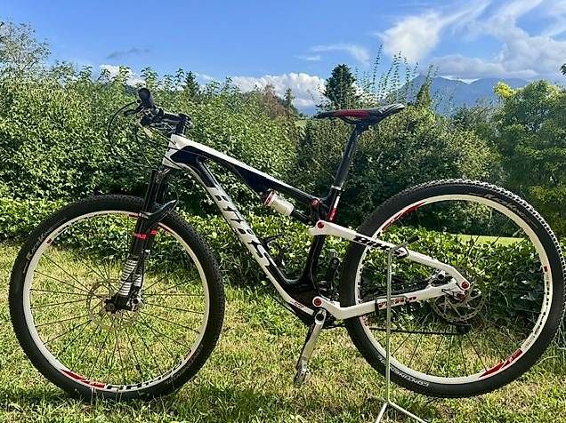 Vélos: Mountainbike Fully – D'occasion à Goldiwil (Thun) par pau_m2ql