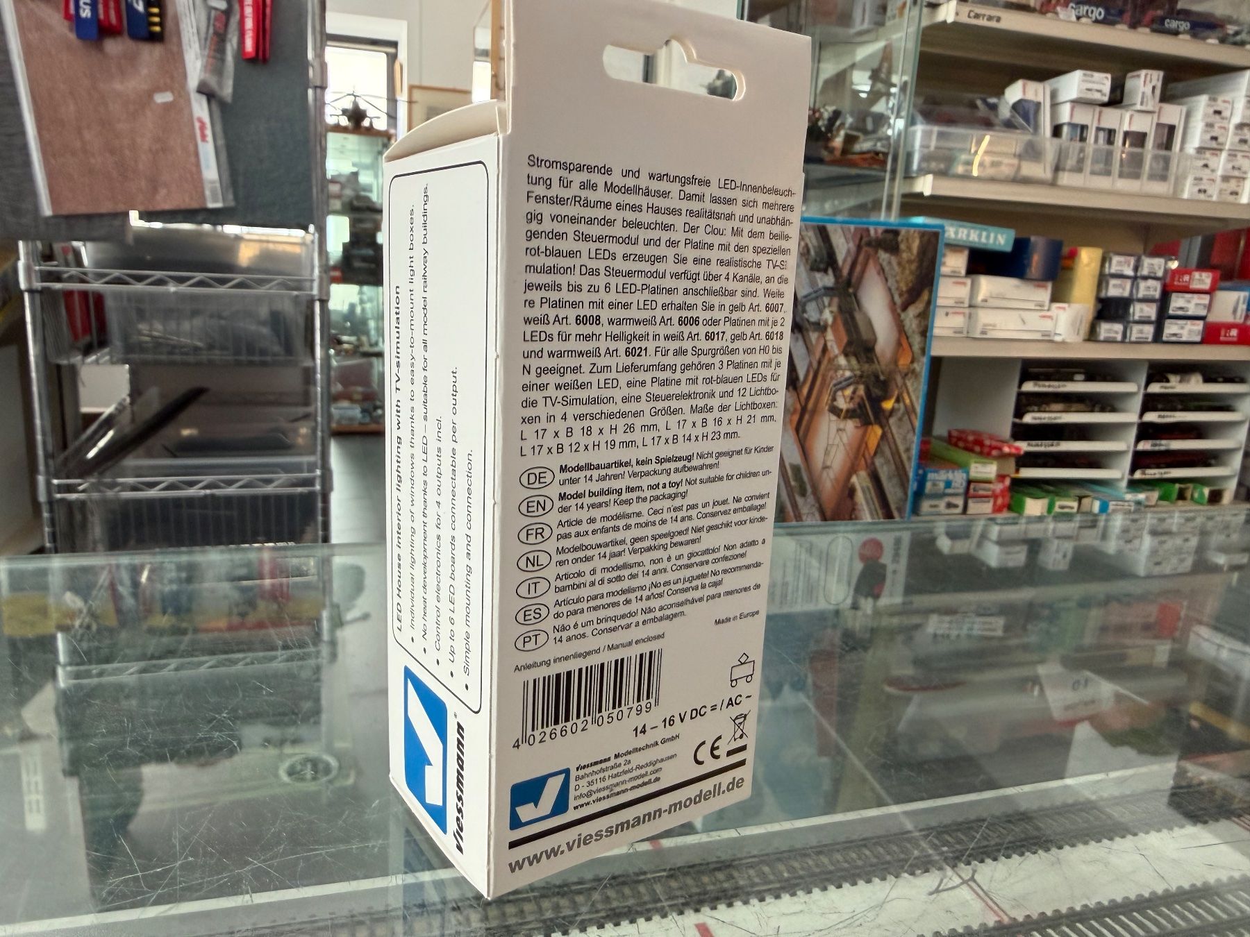 Viessmann Modellini di ferrovie: Viessmann 5079 LED TV Simulation – Nuovo e nell'imballaggio originale da Chiasso venduto da Carrara-Modellismo 1