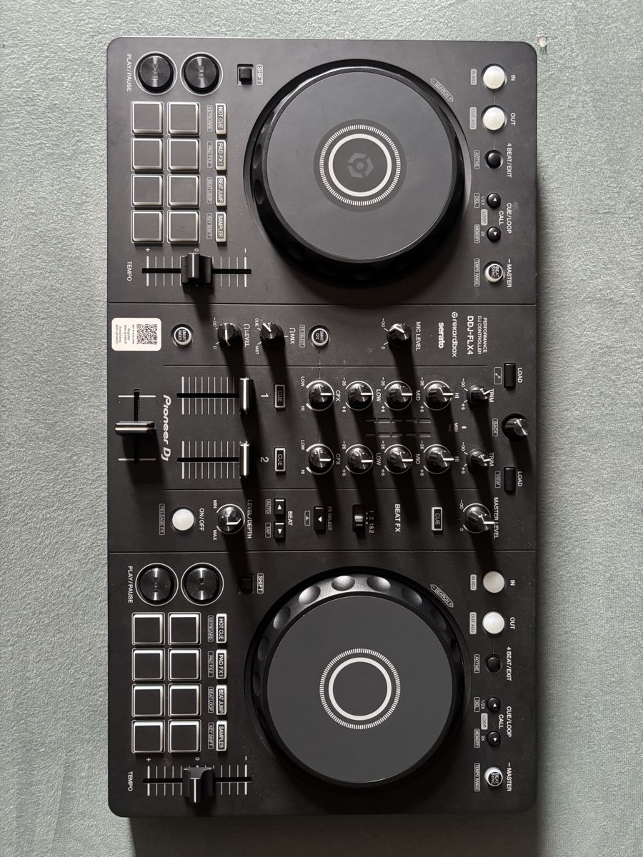 Pioneer Mischpulte: Pioneer DJ DDJ-FLX4 Controller used – Gebraucht aus Zürich von jan-TGC 2