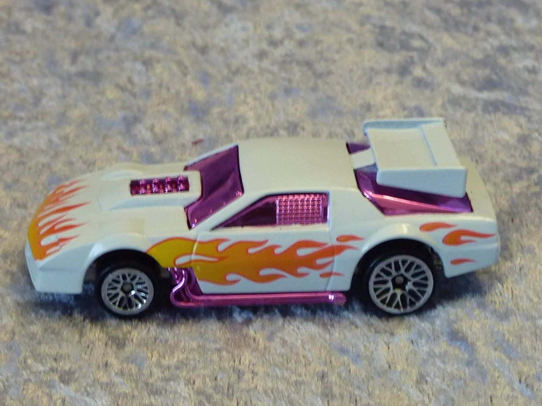 Hot Wheels Modellini d'auto: Pontiac Firebird  1:64 – Usato da Dürrenäsch venduto da Cobra1ch 1
