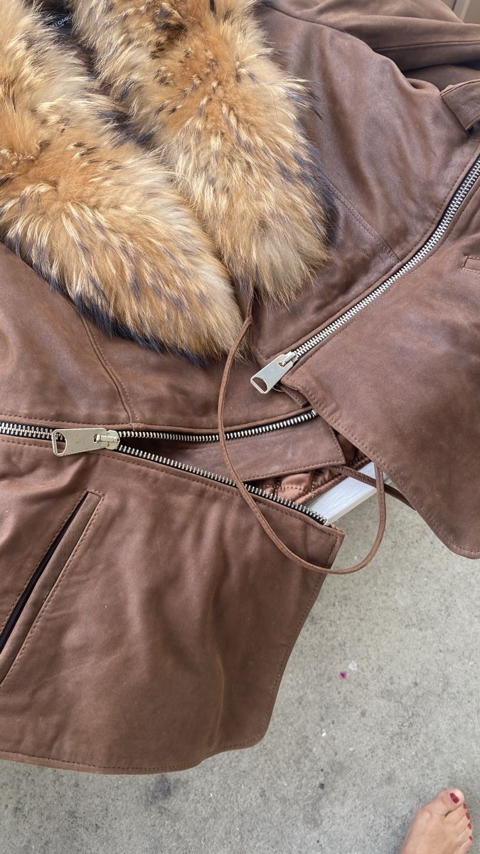 Giacche: Braune Lammlederjacke mit  echtem Fuchspelz – Usato da luzern venduto da bar_5gtr 5
