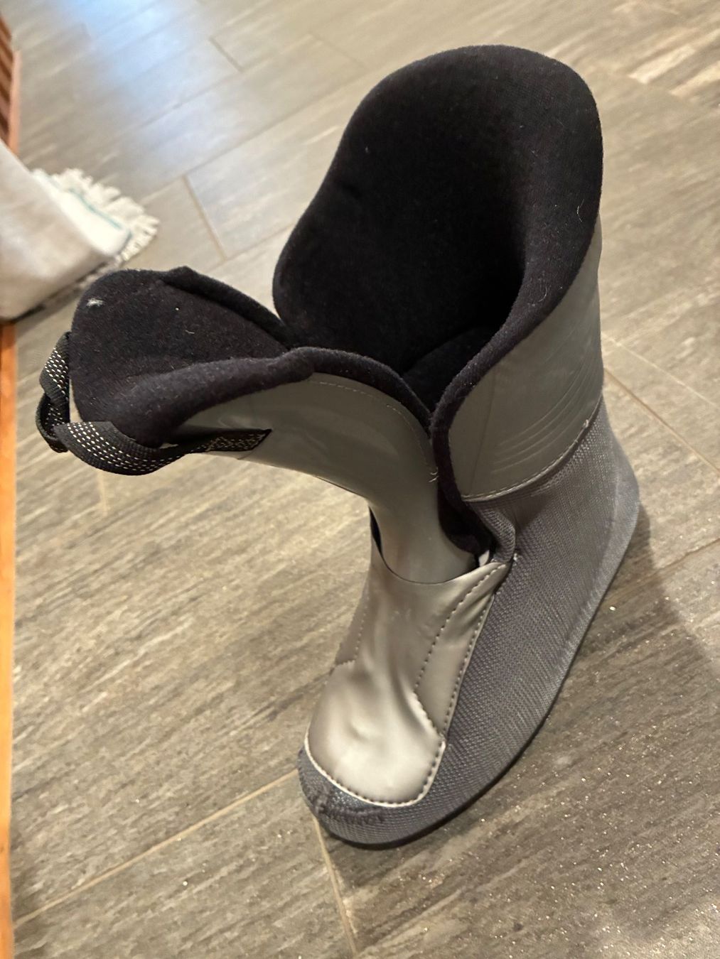 Scarpe per ragazzi: Skischuh gr. ca.38 – Usato da Hünenberg See venduto da BoAr 2