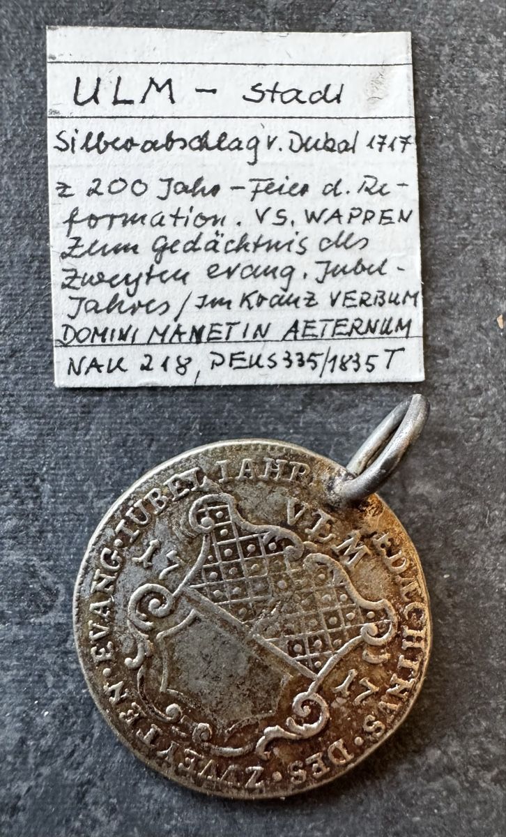 Alle Münzen: Ulm 1717 Silberabschlag vom Dukaten – Gebraucht aus Meilen von coins4sale
