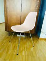 Vitra Eames Plastic Side Chair