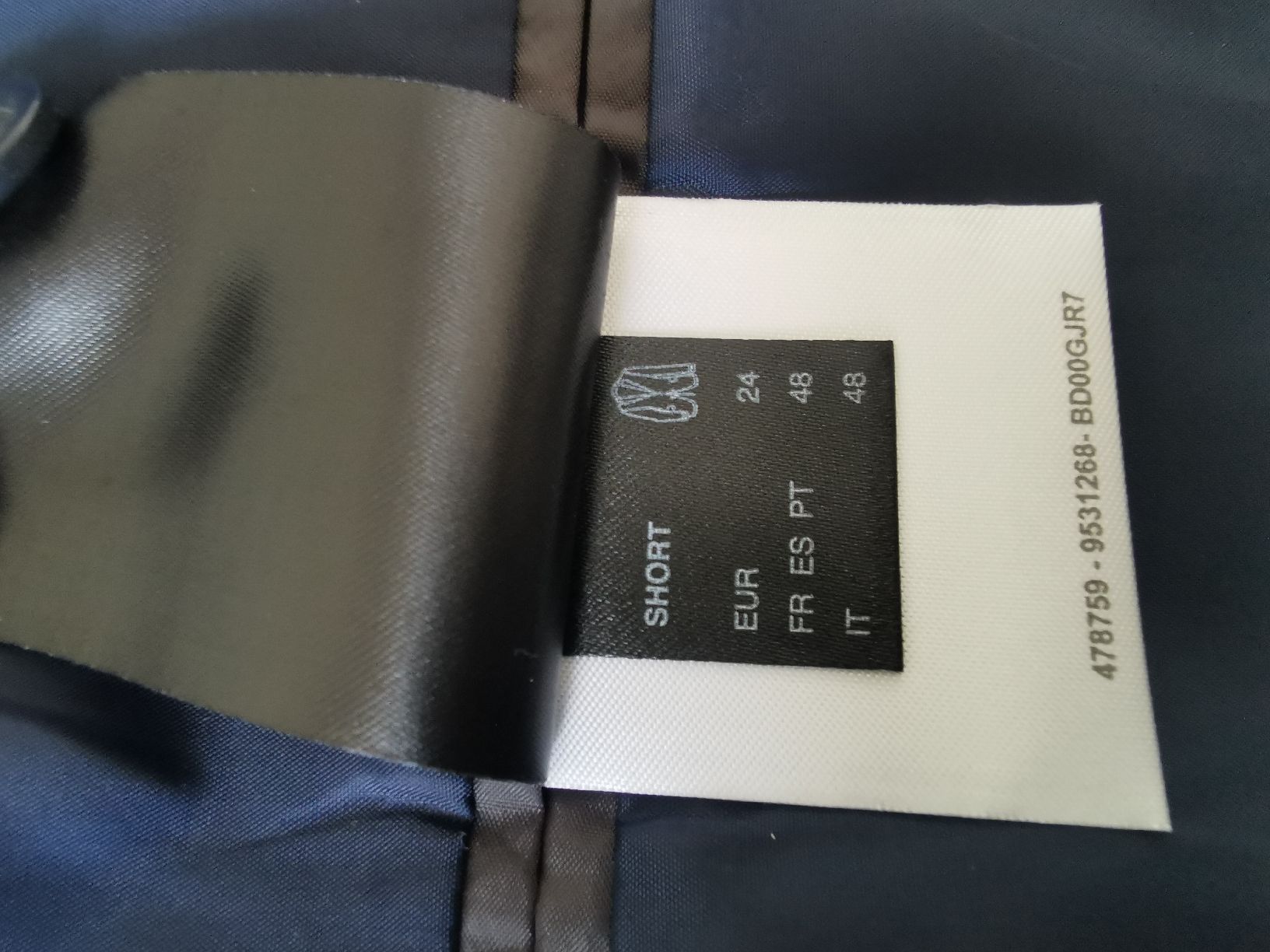 C&A Completi: Eleganter Herrenanzug 5 teilig Grösse M – Nuovo (secondo la descrizione) da Weiningen ZH venduto da angebot05 8