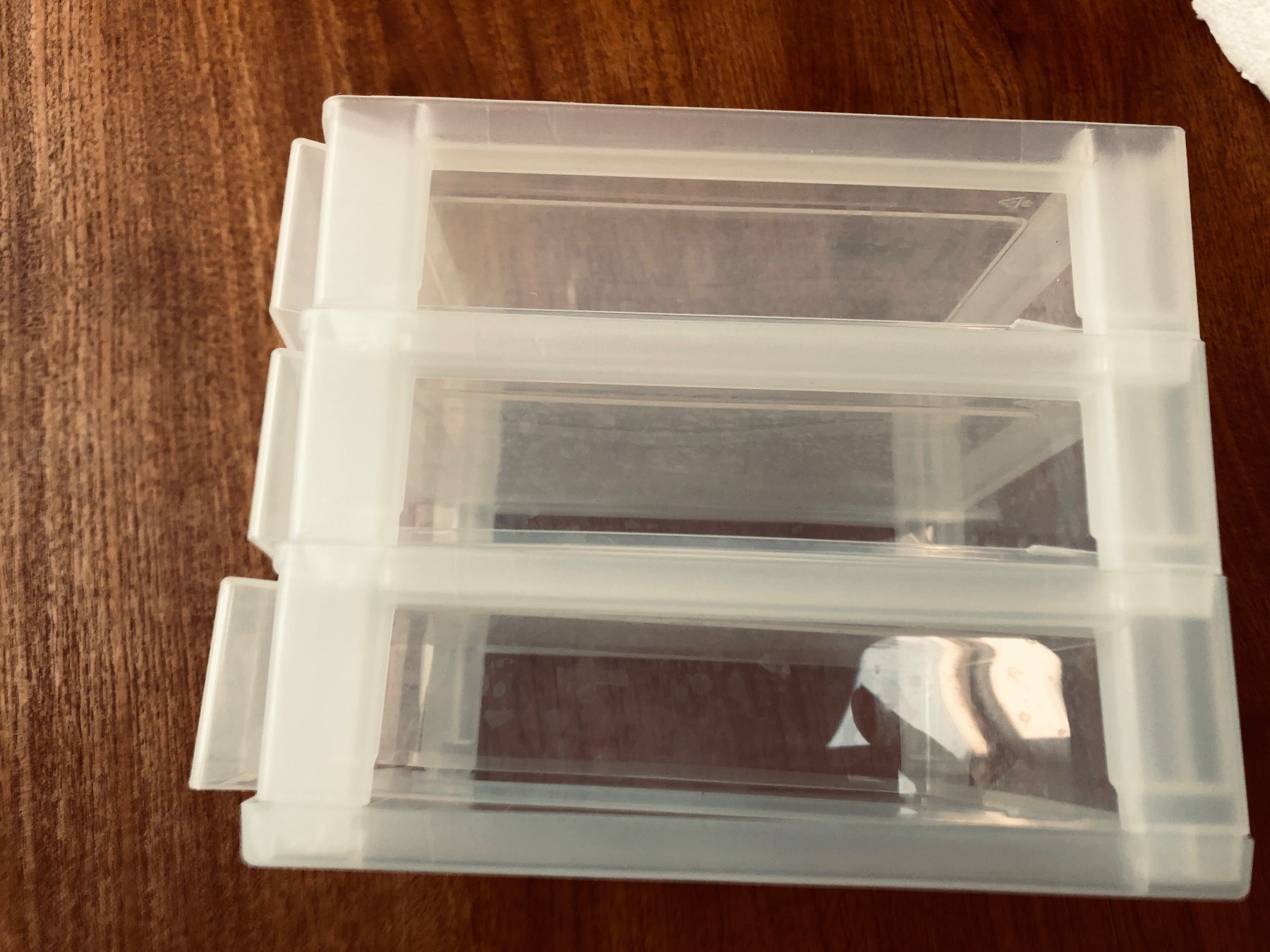 Contenitori & Simili: Zwei kleine Schubladenbox transparent 3 Fächer – Usato da Arlesheim venduto da leyRum4.5 2