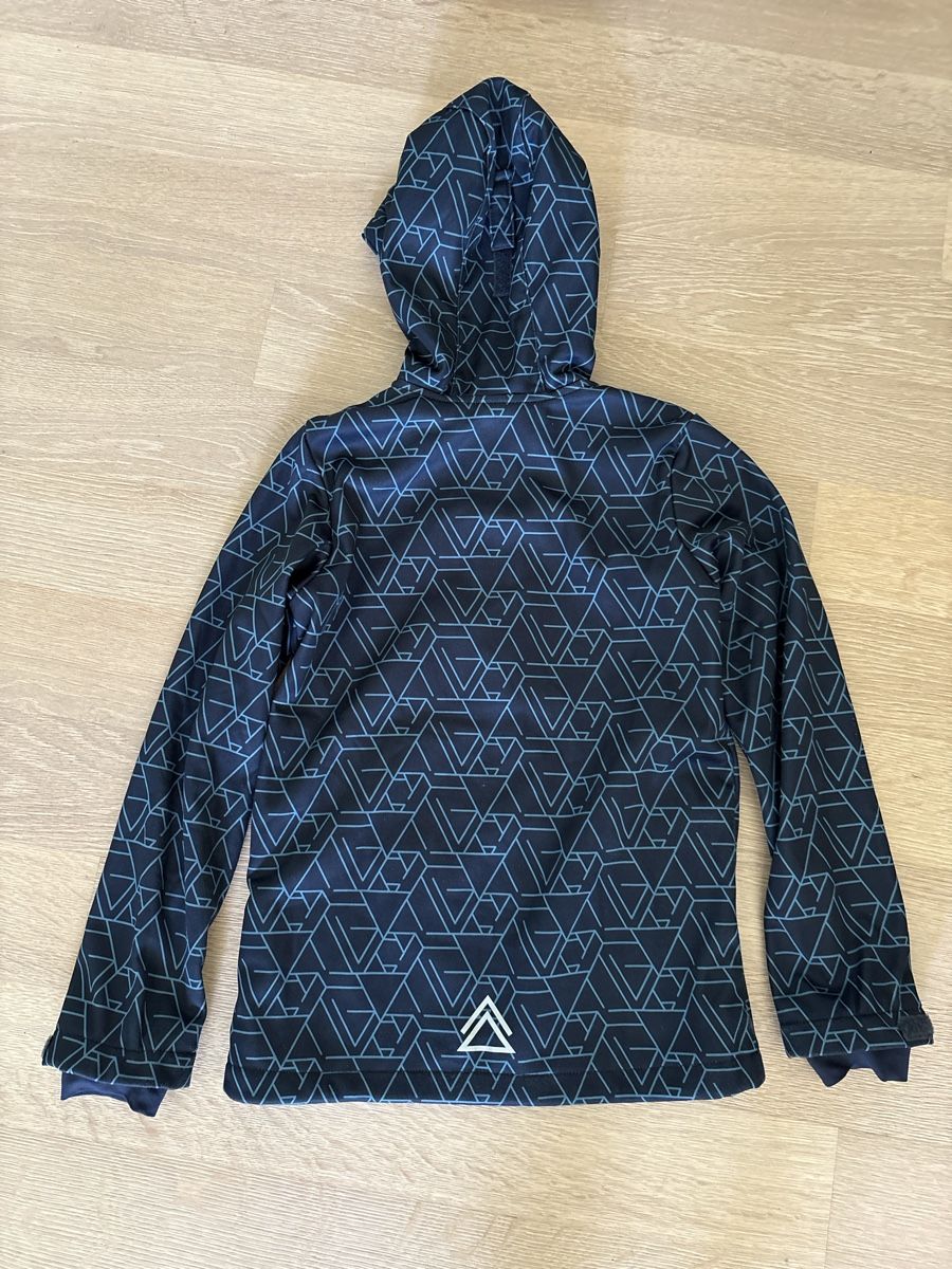 Giacche & Cappotti: Softshelljacke 134/140 – Usato da Hergiswil NW venduto da mar_js5v 2