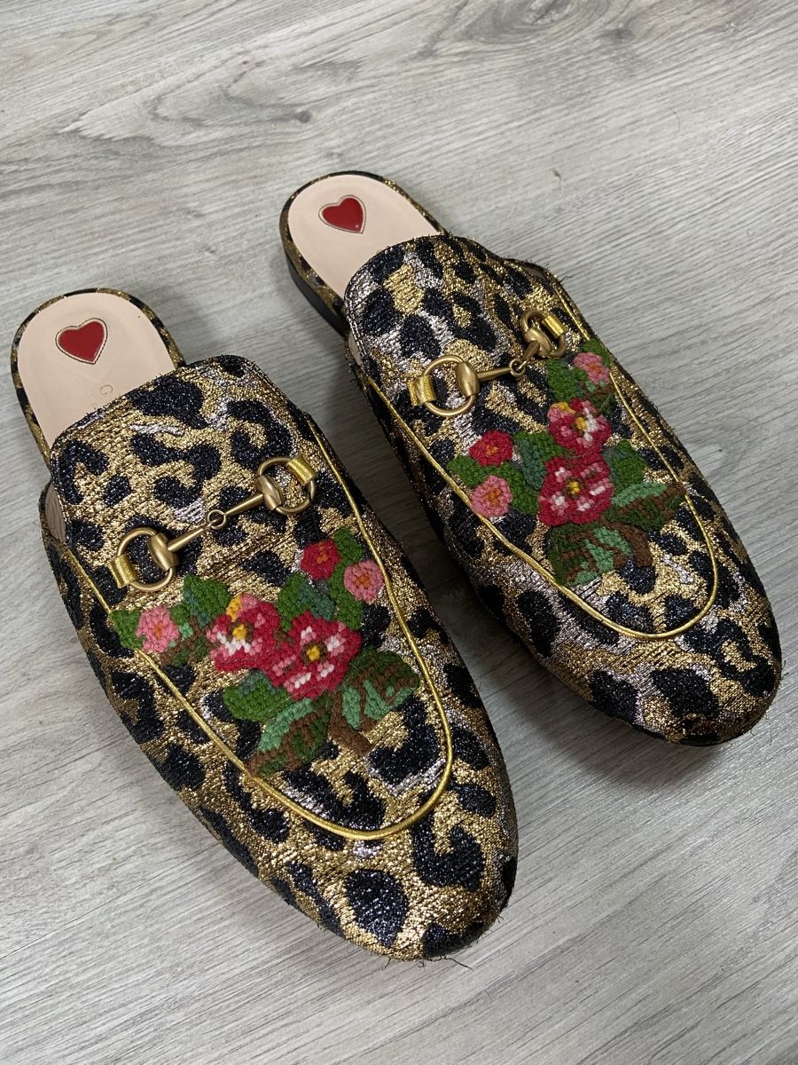 Scarpe da donna: Slippers Gucci taille 42 – Usato da Montreux venduto da Perledor 1