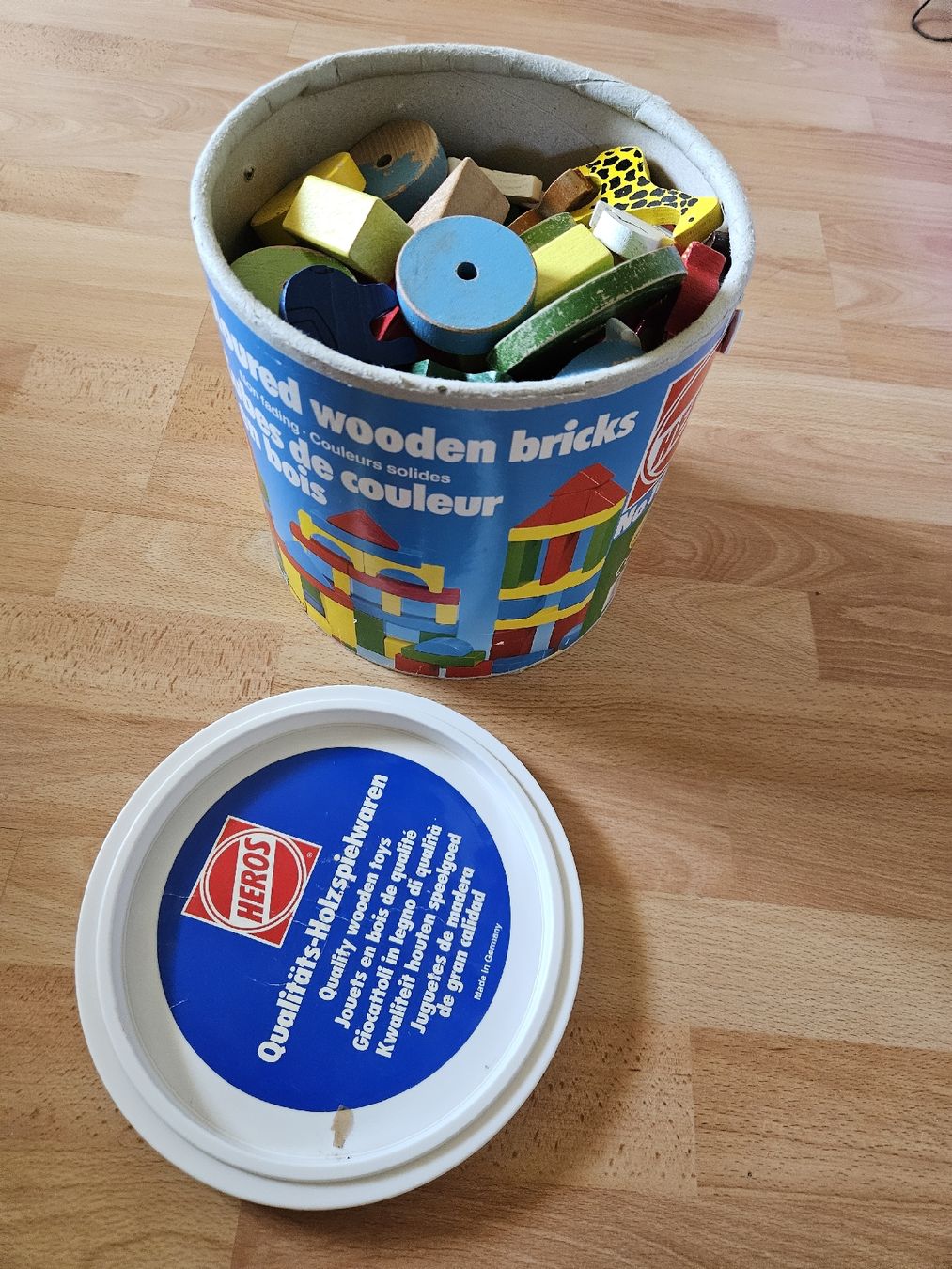 Spielzeuge: HEROS Holzbausteine – Gebraucht aus Ebikon von SecondChance_byM