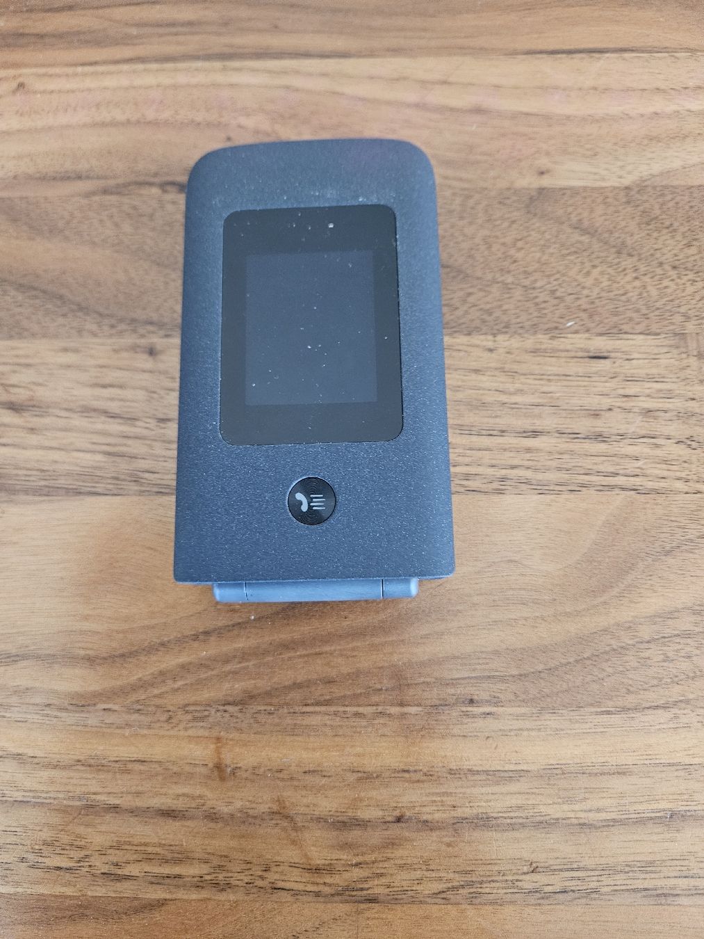 Handys / Smartphones: Fast neues TCL Onetouch 4043 Telefon – Neu (gemäss Beschreibung) aus Bonstetten von Brigitte04volle 4