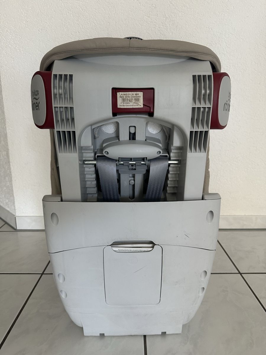Britax Römer Auto-Kindersitze: Neuwertiger Kindersitz Britax King 2 / ATS / LS – Neu (gemäss Beschreibung) aus Ipsach von tinnel01 3