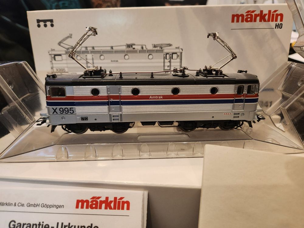 Märklin 83341 H0 E-Lok Amtrak X995 Top Zustand OVP (Neu und ...
