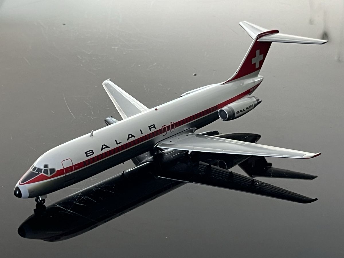 McDonnell Douglas Kit di modellismo & Modellini statici: Douglas DC-9-32, Inflight 200 – Nuovo (secondo la descrizione) da Rombach venduto da wal_xxr7