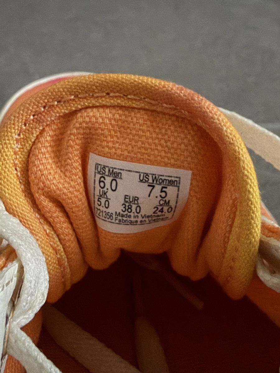 Vans Scarpe da donna: VANS Schuhe – Usato da Herbetswil venduto da Modano09 8