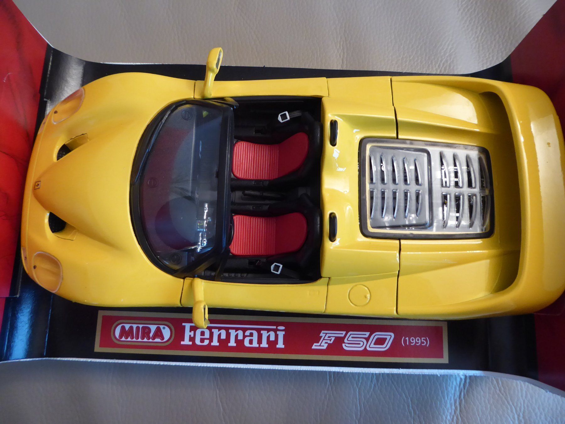 Ferrari Modellautos: Ferrari F50 1995 1:18 – Neu (gemäss Beschreibung) aus Hettlingen von Zambole 5