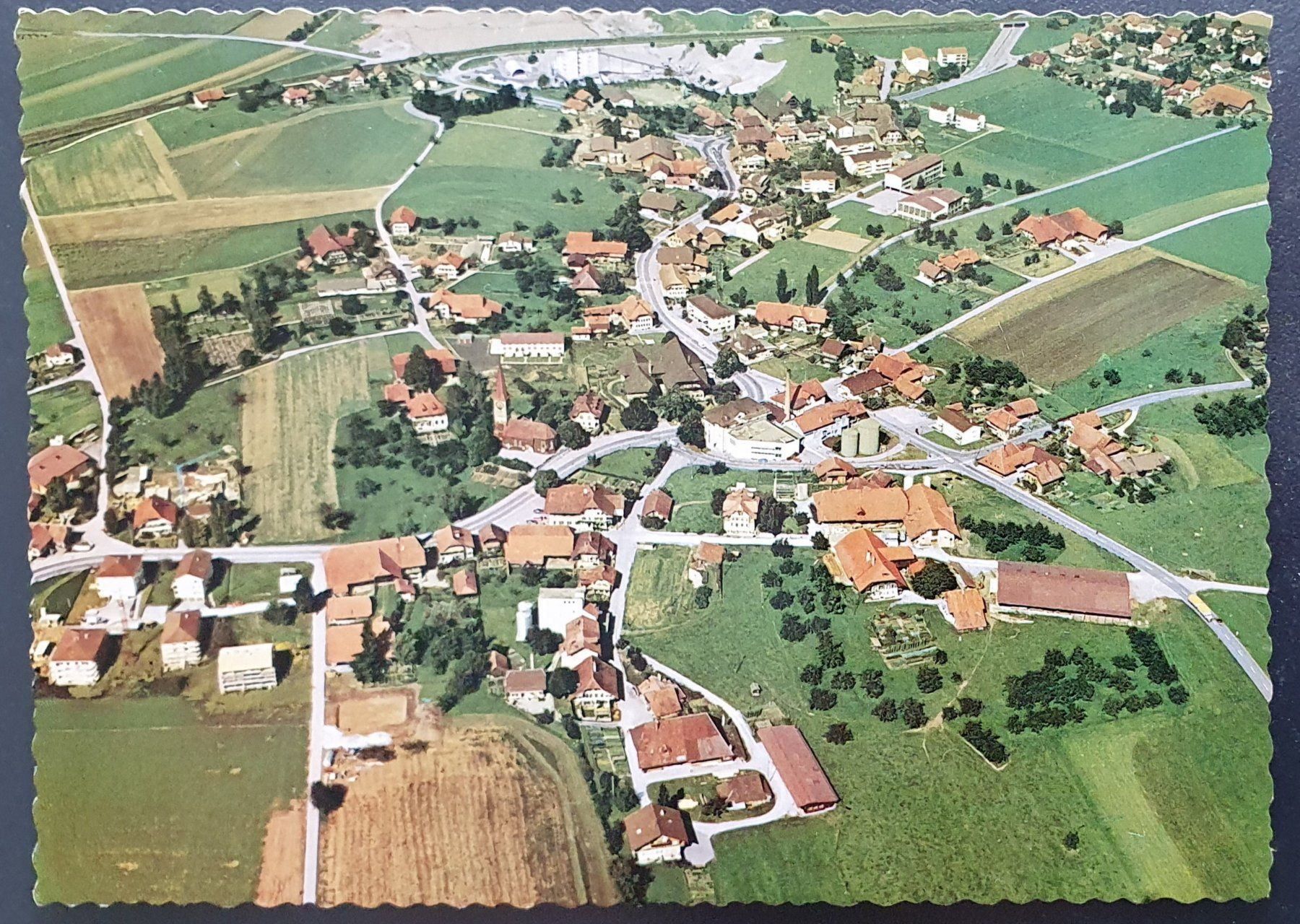 Cartoline postali: Hindelbank - Fliegeraufnahme – Usato da Kreuzlingen venduto da Rschweiz1