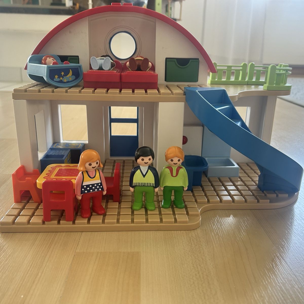 Playmobil Casette per bambini: Playmobil Wohnhaus – Usato da Erlenbach ZH venduto da milalond 1