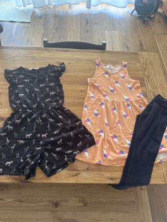 Kleid Mädchen 130cm und 140 cm