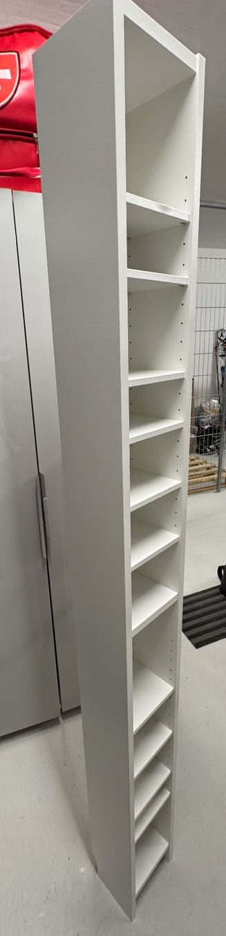 Ikea Armoires: Hochschrank – D'occasion à Dübendorf par hoe_xjg8 1