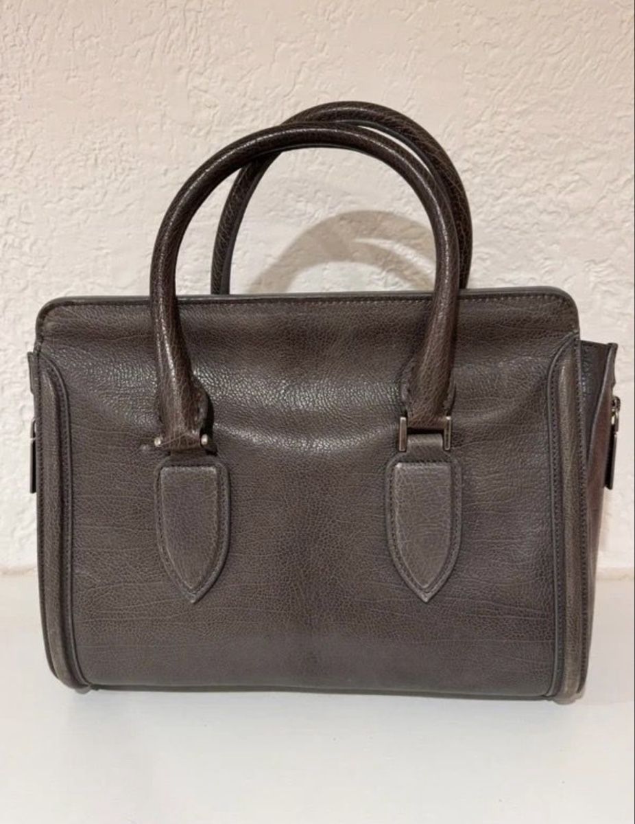 Alexander Mcqueen Taschen: Alexander McQueen Handbag Heroine – Gebraucht aus Zürich von ame_69zd 2