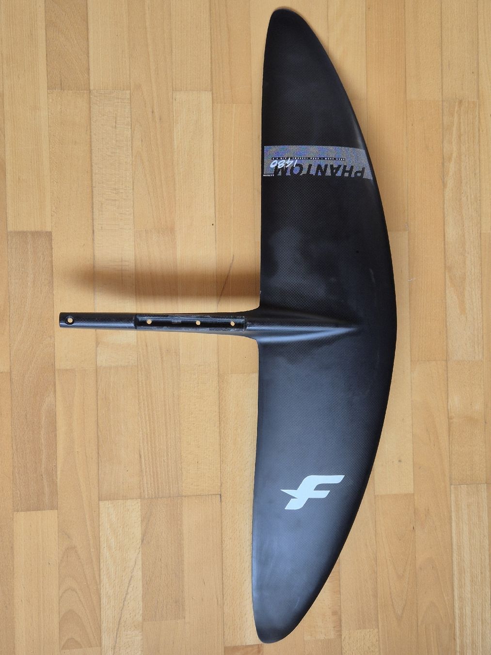 Tavole da surf e di nuoto: F-One Foil Set Phantom 1480 mit C275 Surf Stab – Usato da Silvaplana venduto da gmorandidi