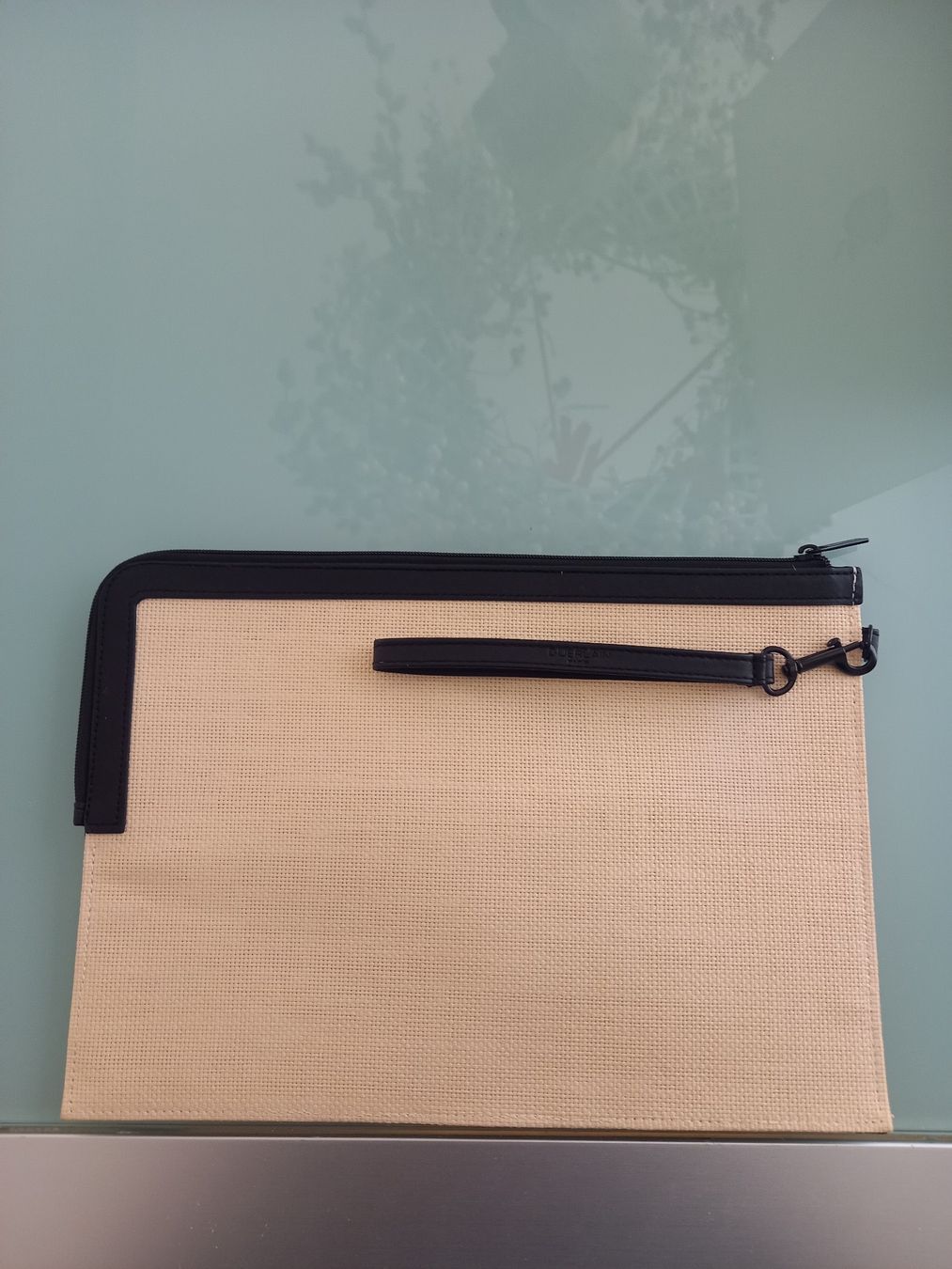 Guerlain Borse da donna: Guerlain Original Abendtasche vielseitigVerwendbar unbenutzt – Nuovo e nell'imballaggio originale da chur venduto da sieger911 2