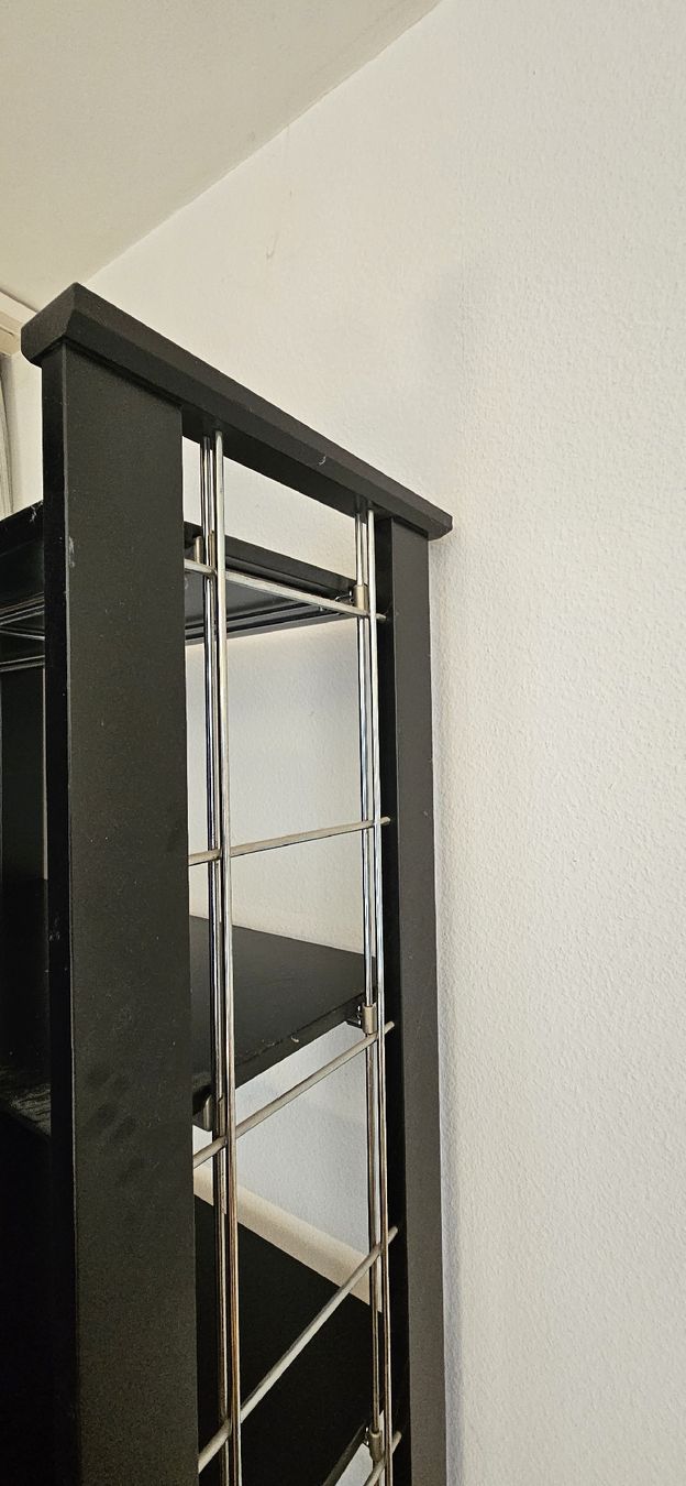 Scaffali: Gestell mit 6 einstellbaren Regalen – Usato da Zürich venduto da zumbie777 1