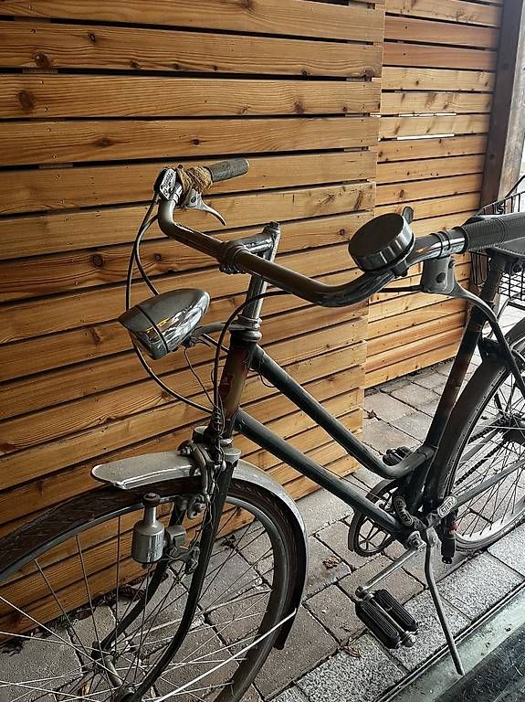 Velos: Klassisches Liebhaberfahrrad – Gebraucht aus Ormalingen von L.Pauschenwein 2