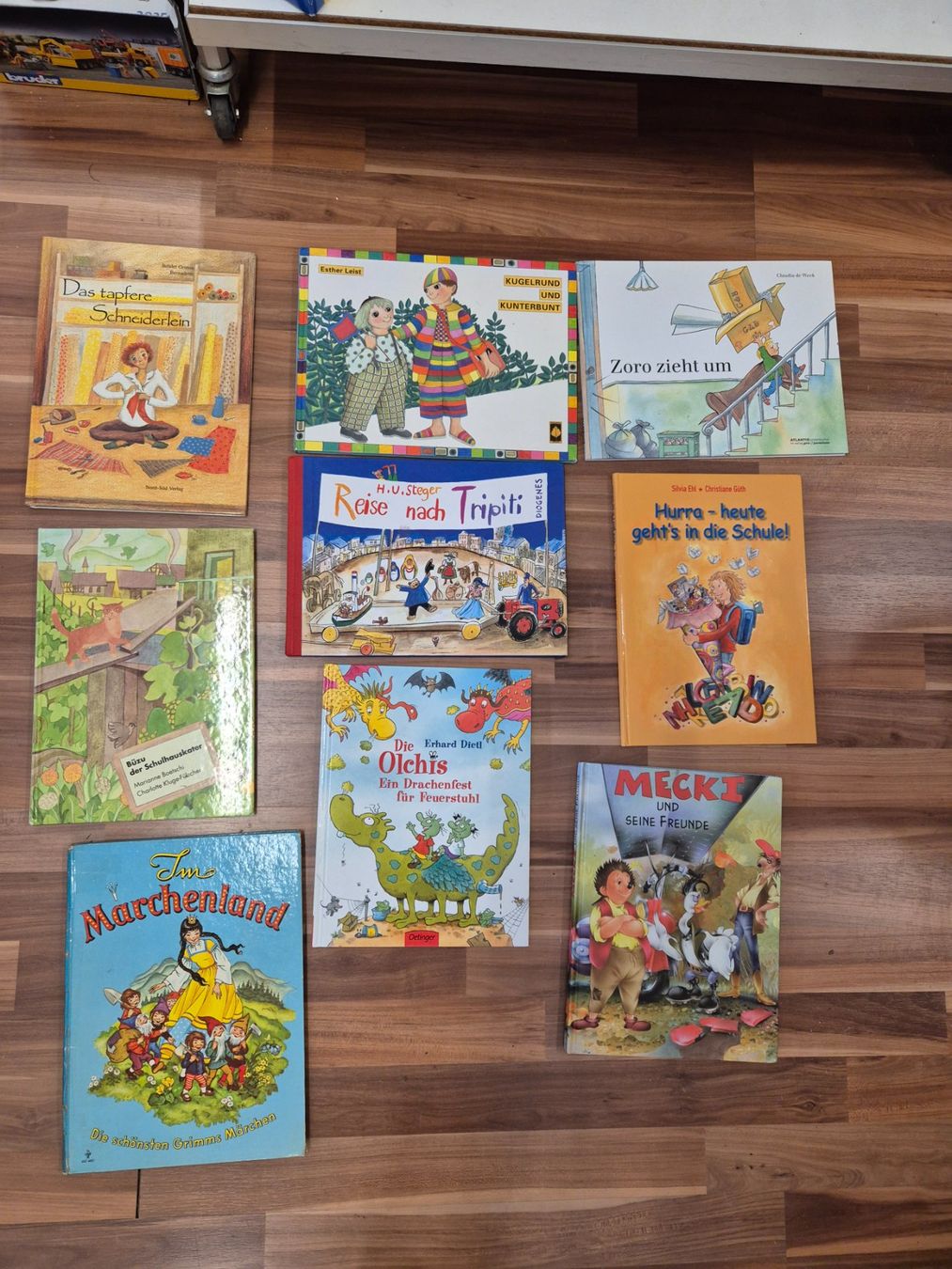 Libri: 1 Buch nach Wahl B3 – Usato da Schwarzenburg venduto da Sunny0290
